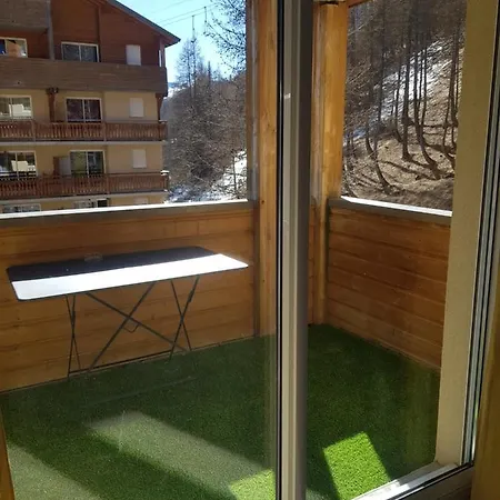 Superbe Avec Piscine Et Hammam.